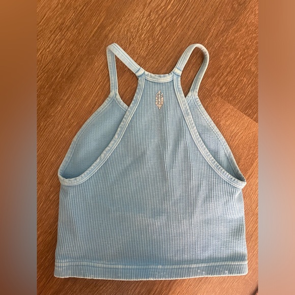 FREE PEOPLE BLUE HAPPINESS RUNS RIBBED CROPPED RACER BACK TANK TOP- XS/SMALL - Picture 3 of 3